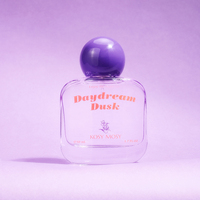 Kosy Mosy Eau de Parfum 50ml, Parfum Floral Boisé à la Rose Fraîche, Haute Concentration, Cadeau de Fête, Parfum Élégant Daydream Dusk