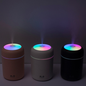 Humidificateur d'air électrique portable 300 ml, diffuseur d'huiles essentielles, <span class=keywords><strong>vaporisateur</strong></span> à brume froide USB avec lumière nocturne colorée pour la maison et la voiture - Product Image 4