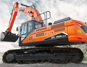 รถขุด Develon DX360LCA-7B 36 ตัน ขนาดบุ้งกี๋ 2.3 ลบ.ม. เทียบกับ CAT 336 336D2 Komatsu PC350 Sany SY365H รถขุดสำหรับงานเหมือง ราคาจากเกาหลี - Product Image 2
