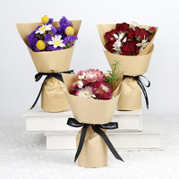 Mini gedroogd bloemenboeket natuurlijke roos chrysant op maat gemaakte bloemarrangementen mooi cadeau voor bruiloft feest thuisdecoratie