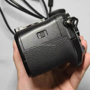 กล้องดิจิตอลมิเรอร์เลส LUMIX <span class=keywords><strong>GH6</strong></span> รุ่นใหม่ ของแท้ ความละเอียด 25MP เซ็นเซอร์ CMOS Four Thirds ถ่ายวิดีโอ 4K ราคาประหยัด พร้อมการ์ด SD และแบตเตอรี่ลิเธียม - Product Image 3