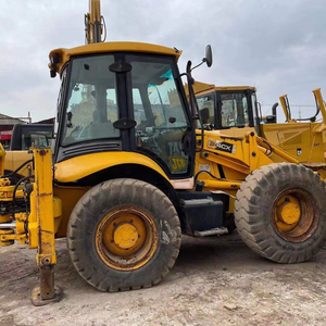 Chargeuse-pelleteuse JCB 4CX, état d'origine, mini-excavatrice, moteur CAT (Royaume-Uni), capacité de charge nominale de 15 tonnes, modèle 2015, prix réduit, à vendre - Product Image 1