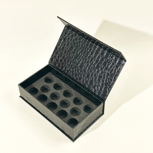 Custom Logo Luxury Matt Lamination Eco-Friendly Magnetic Black Velvet Foam Insert Perfume Skincare Bottles Packaging Cosmetic