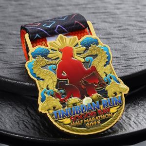 Nuova Medaglia Sportiva in Metallo Placcato Oro <span class=keywords><strong>2026</strong></span>, Design 3D con Spruzzatura Colorata, Personalizzabile per Corsa e Mezza Maratona - Product Image 5