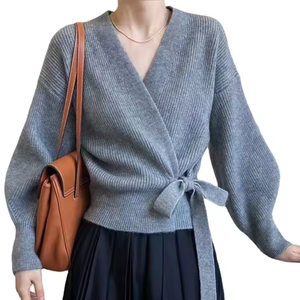 Pull décontracté pour femme, col en V croisé, anti-boulochage, uni, manches longues, mélange de viscose, tricoté à la machine, 260g, coupe ample, automne-hiver - Product Image 5