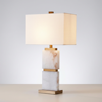 Lampe de table en marbre de style américain, luxe léger, avec LED et abat-jour en tissu, alimentation filaire pour hôtels, salons, chambres à coucher