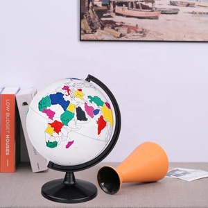 Globo terráqueo de juguete, pizarra blanca, escritura artesanal, rasca, regalo - Product Image 6