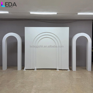 ฉากหลังงานแต่งงานอะคริลิคสีขาวทรงสี่เหลี่ยมสามชิ้น ดีไซน์ใหม่จาก LEDA สำหรับตกแต่งภายใน - Product Image 3