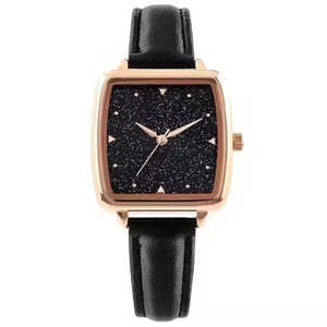 Reloj de Mujer 2025, Nuevo y Popular, de Aleación con Cristal, Redondo, Resistente al Agua - Product Image 2