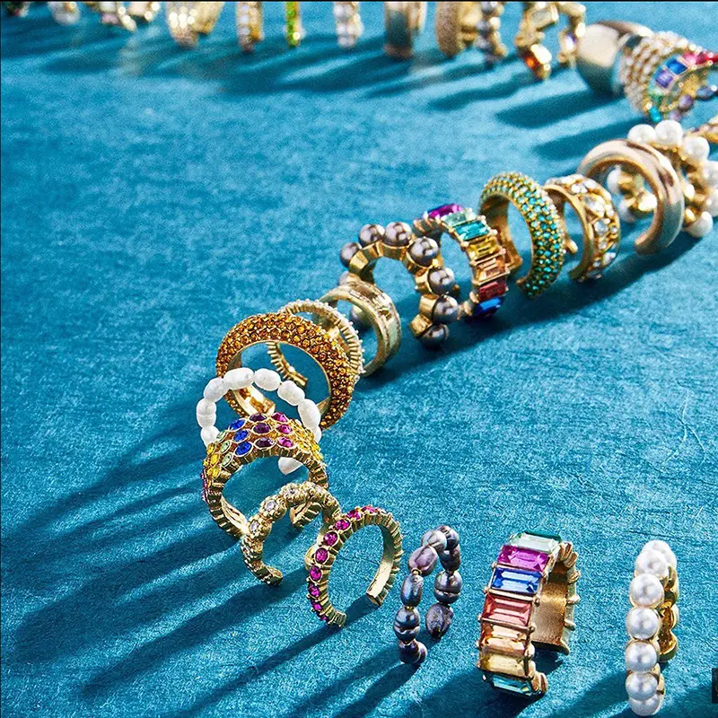 Brincos de joias da moda banhados a ouro com diamantes e leopardo para mulheres e homens