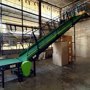 Convoyeur à bande inclinée, largeur 800 mm, bande en caoutchouc, vitesse réglable, durable, pour usage en entrepôt - Product Image 1