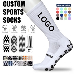 Manufacturer OEM Custom Logo Free Samples Cotton Mens <b>Running</b> Sports Anti-Slip <b>Socks</b> with Silicone Grip - Product Image 1