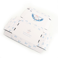 Boîte d'expédition pliable en carton ondulé personnalisée avec logo, bleu et blanc, taille sur mesure, matériaux recyclés écologiques, vente en gros