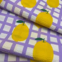 100% Baumwolle Gekämmter Gewebter Salzschrumpfstoff Atmungsaktiv Fruchtdruck Knitter-Textur Knitterresistent Abaya Hijab Kleid Hemd