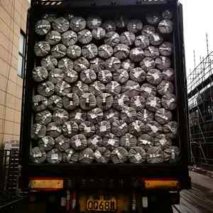 Tissu de rideaux isolants thermiques occultants maximum au design contemporain moderne pour chambre à coucher et salon - Product Image 6