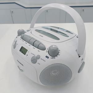 Radio portable USB/SD AM FM, lecteur MP3, lecteur de cassettes, lecteur de CD, boombox - Product Image 4