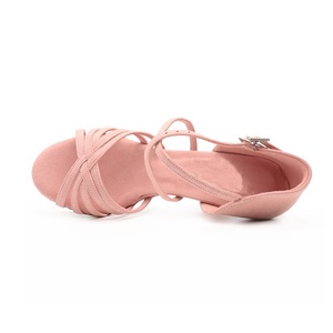 Offre Spéciale en Stock BD danse professionnelle <span class=keywords><strong>Salsa</strong></span> salle de bal pratique <span class=keywords><strong>chaussures</strong></span> rose Performance sandales à talons femmes <span class=keywords><strong>chaussures</strong></span> de danse latine - Product Image 5