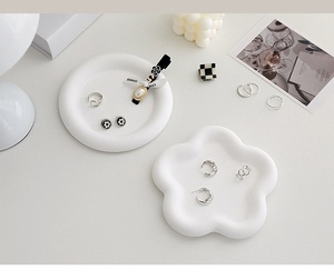 HOME - <b>Ceramic</b> Jewelry Tray, Decorative Trinket Dish for <b>Rings</b> Earrings Necklaces Bracelet Watch Keys - Product Image 6