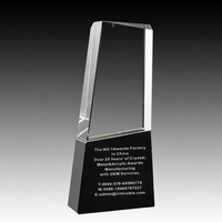 HyperCrafts Petit trophée en cristal sur le thème des anges Sculpté et poli pour la décoration intérieure Souvenirs Cadeaux d'affaires
