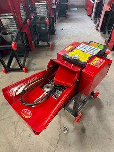 Fornitura Diretta dalla Fabbrica Attrezzatura per Triturare la Paglia per Insilato in Allevamenti <span class=keywords><strong>di</strong></span> Bovini e Ovini Piccolo Trinciatore per Fattorie Familiari - Product Image 4