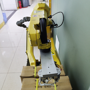 A05B-1221-B402 M-10iA Brazo Robótico FANUC Usado y Probado en Buen Estado - Product Image 5