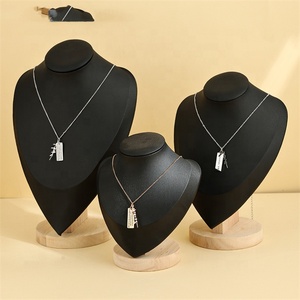 Collar de Acero Inoxidable Yiwu Aceon Velle con Cadena de Eslabones, Grabado Láser Personalizado con la Palabra 'Courage', Proverbios Espirituales Estampados en Ambos Lados - Product Image 2