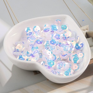 Lentejuelas de PVC Doradas al por Mayor para Accesorios de Ropa Cosidos a Mano, Joyería Hecha a Mano con Cuentas para Disfraces de Danza y Prendas - Product Image 3