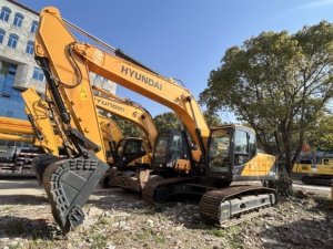 รถขุดไฮดรอลิกมือสอง Hyundai 260LC-9S ขนาด 26 ตัน ราคาถูก รถขุดตีนตะขาบมือสอง 260LC-9S ขาย - Product Image 3