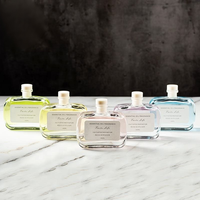 Diffuseur de parfum d'ambiance en rotin Witoyou, motif fleur d'orchidée du Golfe et jasmin, avec huile d'aromathérapie, vente en gros