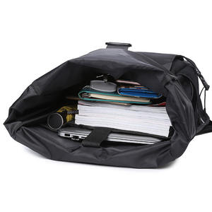 Mochila Impermeable Personalizada al por Mayor para Senderismo y Viajes, Diseño Casual Deportivo con Cierre Enrollable y Forro de Nailon - Product Image 4