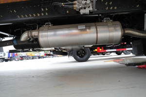 6M <span class=keywords><strong>furgonetas</strong></span> frigoríficas Dongfeng 4x2 diesel 10 Ton caja de camión frigorífico - Product Image 5