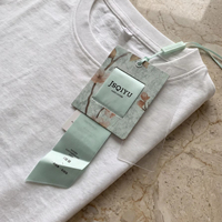 Étiquettes suspendues personnalisées pour vêtements avec ruban, étiquettes en papier pour marques de mode et emballages de vêtements