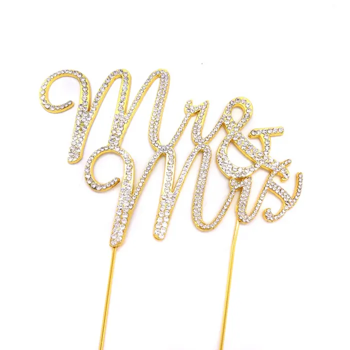 Mr & Mrs düğün pastası Topper özel Glitter Rhinestone kek dekorasyon kek aksesuarları dekorasyon, olay ve parti malzemeleri