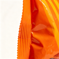Pochette refermable à trois soudures latérales avec fenêtre transparente pour bonbons, confiseries et snacks, personnalisable avec votre logo