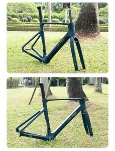 Cadre de vélo de route en fibre de carbone 700C, léger 1,07 kg, <span class=keywords><strong>axe</strong></span> traversant T47 12*100/12*142mm avec fourche, tige de selle et fourche intégrale - Product Image 3