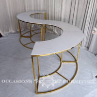 5 pièces par ensemble cadre en acier inoxydable doré avec table de gâteau d'événement de mariage en acrylique blanc