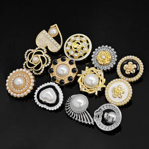 KUNSHUO <b>Button</b> Factory Rhinestones women Clothes Clothing Coat Shank Metal Flower Custom lady pearl <b>button</b> for ladies Clothes - Product Image 1