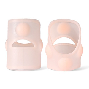 YNBG GJ110 Protège-orteils en silicone pour ongles longs - Protection des pieds et des doigts, éclaircissement du teint, taille unique, utilisation toutes saisons - Product Image 5