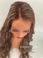 Cabello Virgen Remy Europeo de Alta Calidad Kingdom, Ondulado Natural Largo, Rubio Ceniza con Base Marrón, Encaje Frontal para Línea de Cabello Natural HD