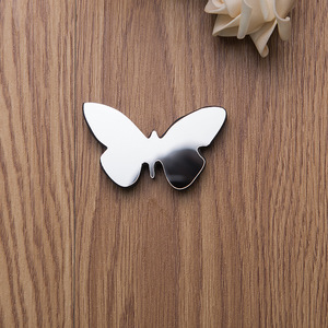 Autocollants muraux en miroir 3D DIY pour la décoration de la maison, couronne en acrylique, diamant, papillon, <span class=keywords><strong>série</strong></span> de ponctuations EVA pour mariage - Product Image 3