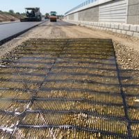 Géogrille uniaxiale en HDPE/PP à longue durée de vie pour projets de renforcement des terrasses, certifiée CE/ISO9001, garantie 2 ans