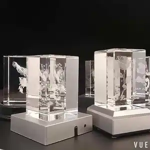 Honra de cristal de fábrica cubo de cristal 3d gravação a laser rosa presente de aniversário