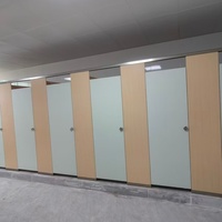 Cloison de cabine de toilette en stratifié haute pression (HPL) de 12 mm à 18 mm d'épaisseur, panneau de cloisonnement commercial pour toilettes