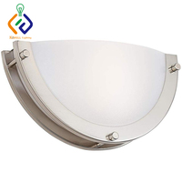 Appliques murales demi-lune pour hôtel, finition nickel brossé, LED, fabricant et distributeur, luminaires muraux avec abat-jour en acrylique
