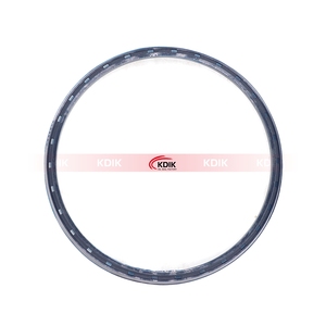 Joint de manivelle arrière 31212-33300 Joint d'huile pour Mitsubishi & Caterpillar OEM AZ8854P TAILLE 135*155.5*15 / 135*157.4*12.5 Joint d'excavatrice - Product Image 1