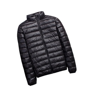 Piumino da <span class=keywords><strong>uomo</strong></span> trapuntato <span class=keywords><strong>nero</strong></span> piumino leggero da <span class=keywords><strong>uomo</strong></span> di nuovo Design normale tinta unita in tinta unita per l'inverno - Product Image 1