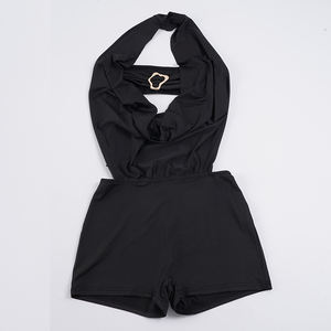 Ensemble sexy et tendance pour femme : crop top uni sans bretelles à nouer et short moulant au-dessus du genou, idéal pour l'été - Product Image 2