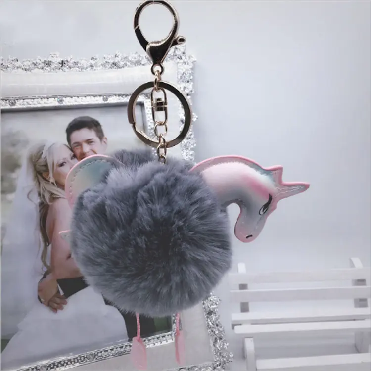 2020 New China Supplier Cute Fashion Fur Dyed Faux Ball Keychain Unicorn Handbag Keychain