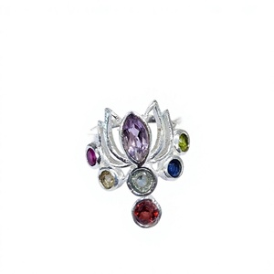 Bague en argent sterling 925 Lotus 7 chakras, multi-pierres, faite à la main, bague spirituelle, fabricant de bijoux en gros - Product Image 2