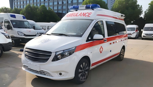 Nouvelle ambulance électrique diesel, camion de transport d'urgence pour patients en soins intensifs, transmission automatique, Euro 4, châssis personnalisable OEM - Product Image 2
